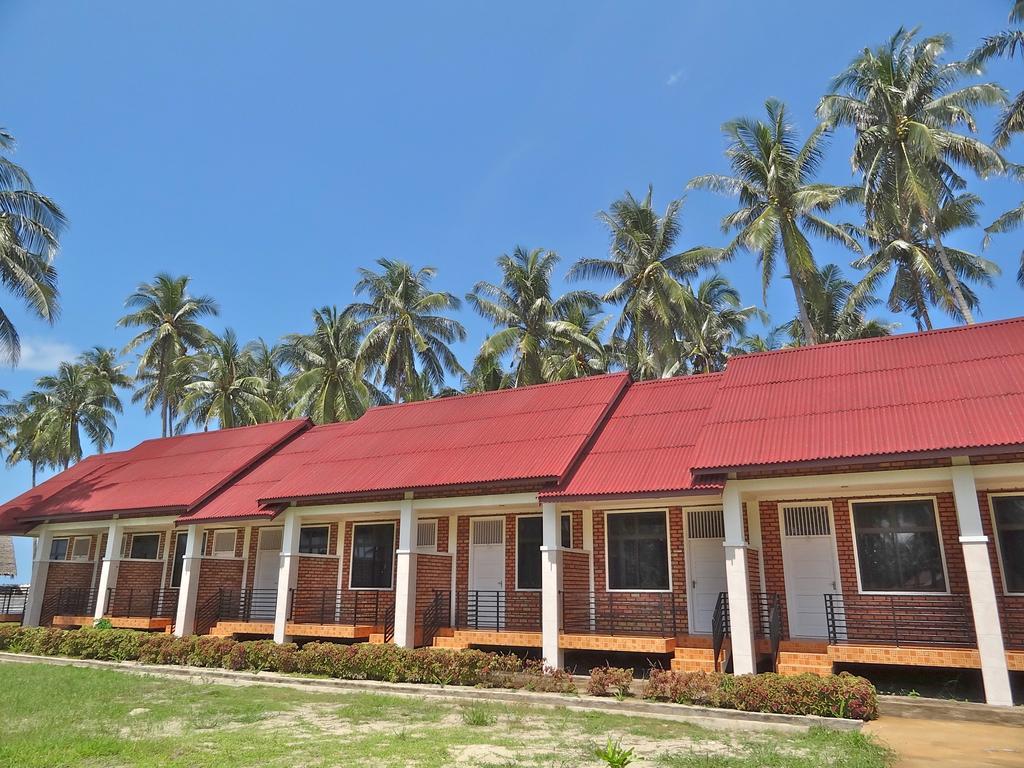 Serumpun Padi Emas Resort Teluk Bakau Luaran gambar