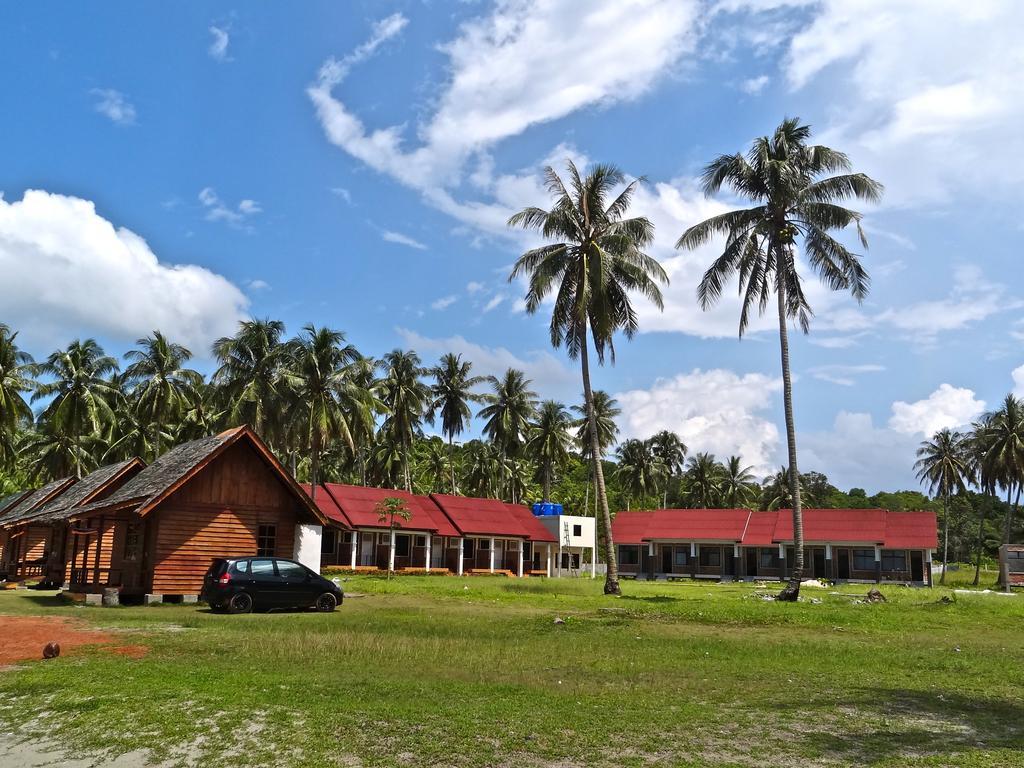 Serumpun Padi Emas Resort Teluk Bakau Luaran gambar